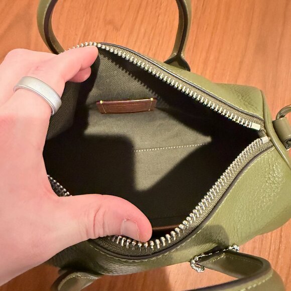 Coach Compass Bag 25 Pebble Olive Leather - Picture 6 of 10